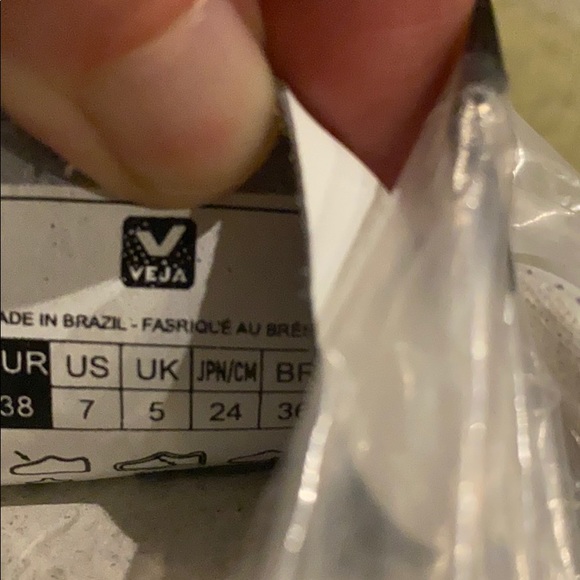 Madewell Veja V10 In Colorbook H7213 - Picture 6 of 6